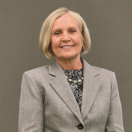 Diane Hutzel, Controller